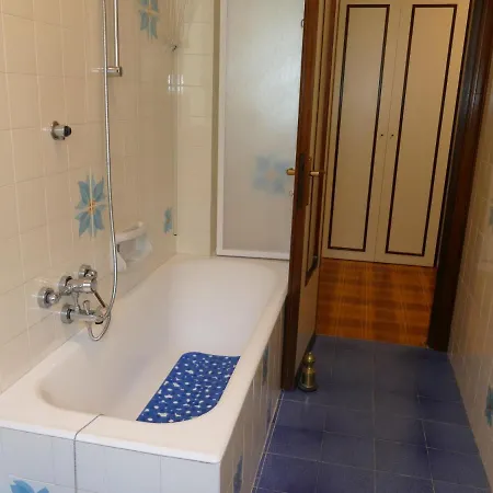 Rosina By Interhome Apartmán *