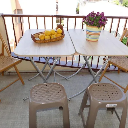 Rosina By Interhome סנטו סטפנו אל מארה
